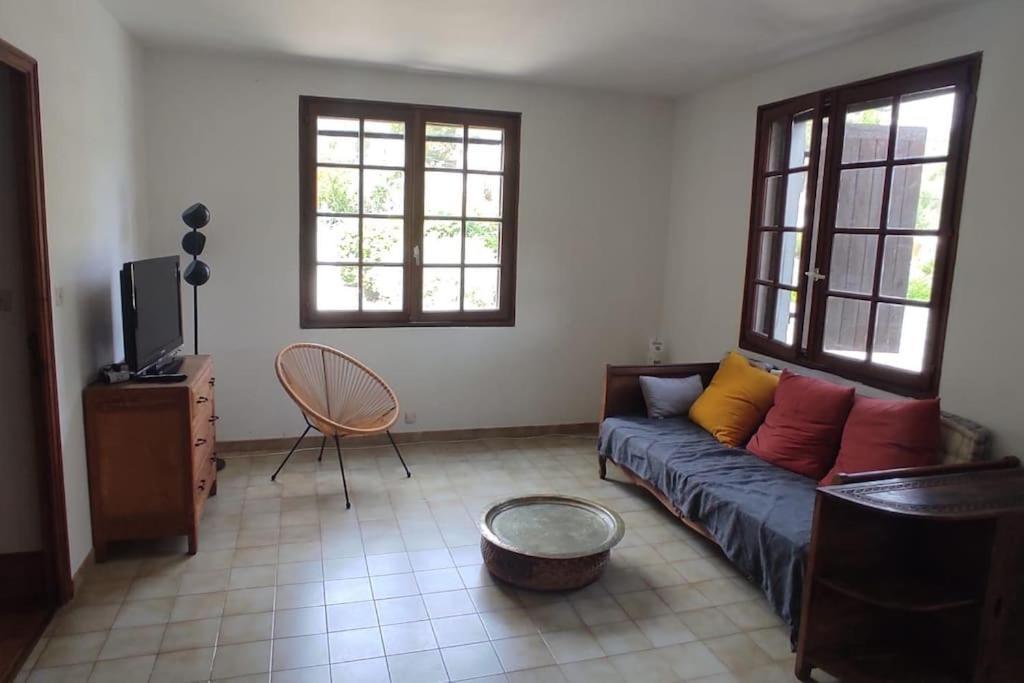 Appartement Au Fond Du Jardin Saint Jean du Pin Luaran gambar